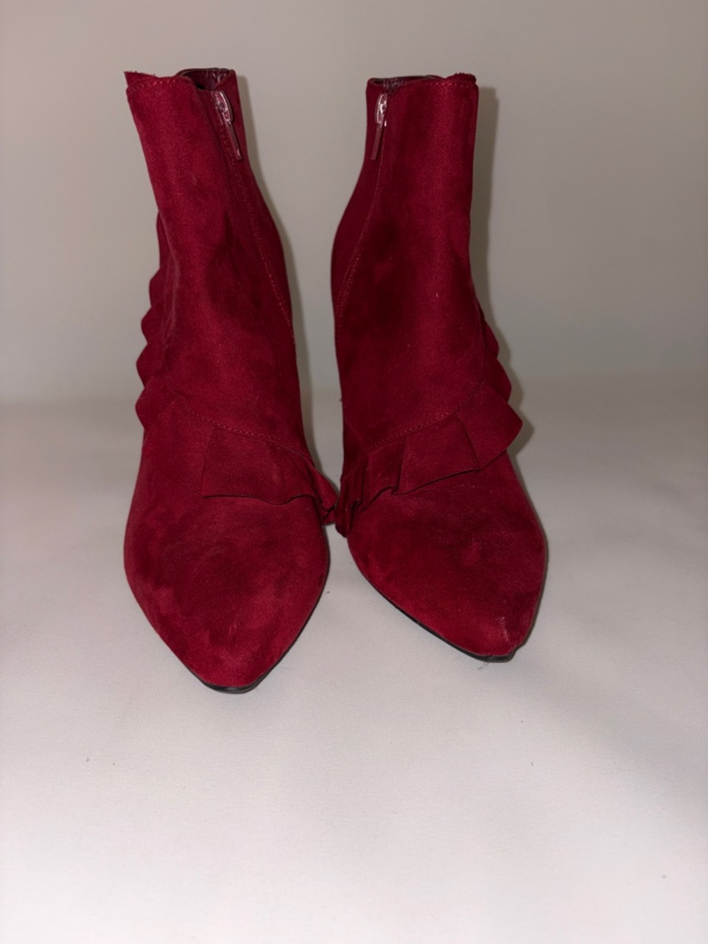 Journee Collection Cress Red Suede Ruffle Ankle Booties Size 9 - Picture 2 of 11